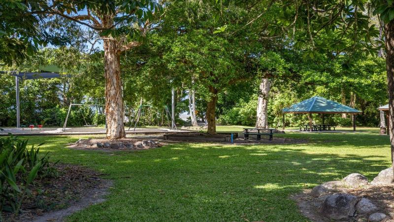 Villa 6 Surya Port Douglas - image 21