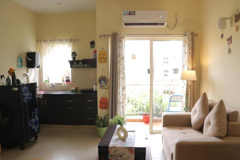 Radhey Bliss A Cozy Studio Home - image 27
