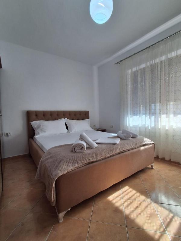 Vangert Apartment - image 5