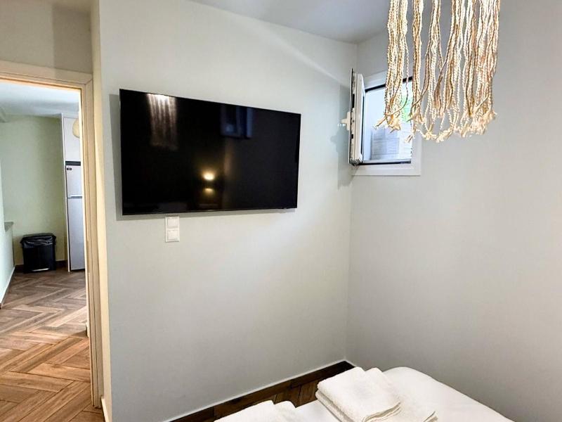 Amfitriti 30meter to beach 6min Old Town 2BD 4PL - image 11