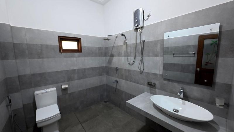 Kulassa Homes - image 8