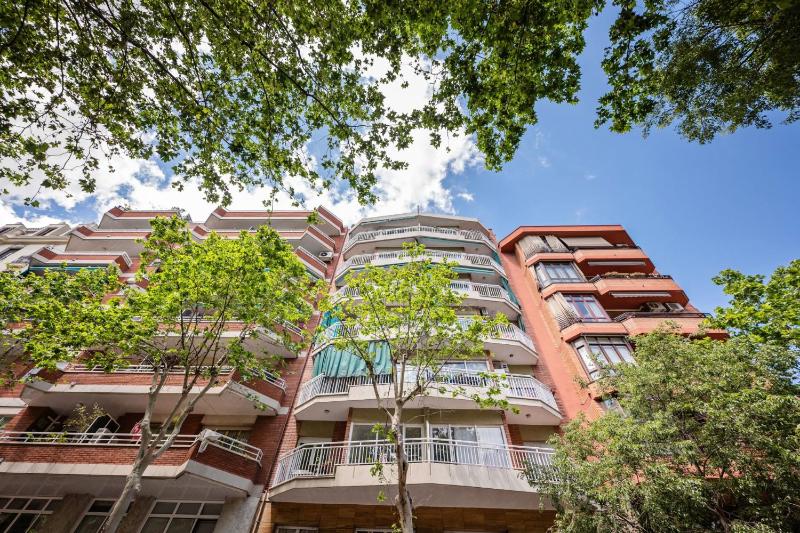 Sweett - Gaudi Avenue - image 8
