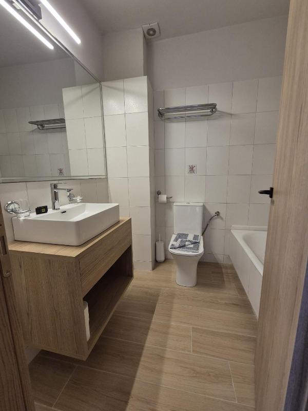 Soho Blue City Hotel - image 16
