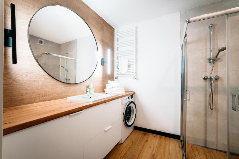 Blu Apartments - image 10