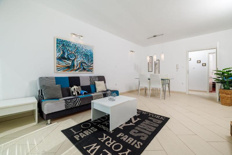 Apartment Villa Sara - image 7
