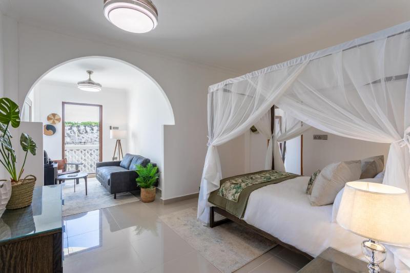 Fort View Luxury Accommodation - image 10