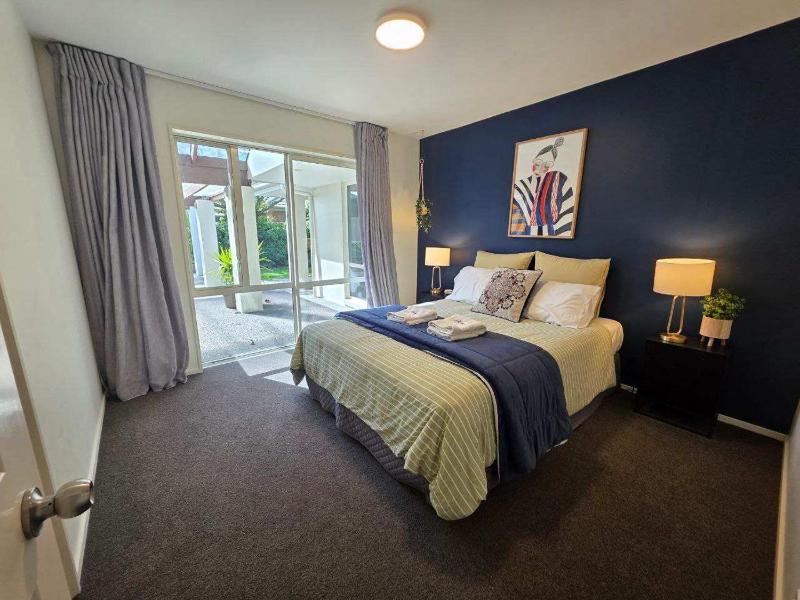 Hidden Gem of Christchurch - Sleeps 13 - image 48