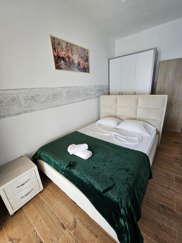Rafa's apartment - image 1