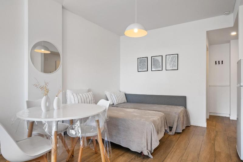 Deluxe Palermo Studio - image 12