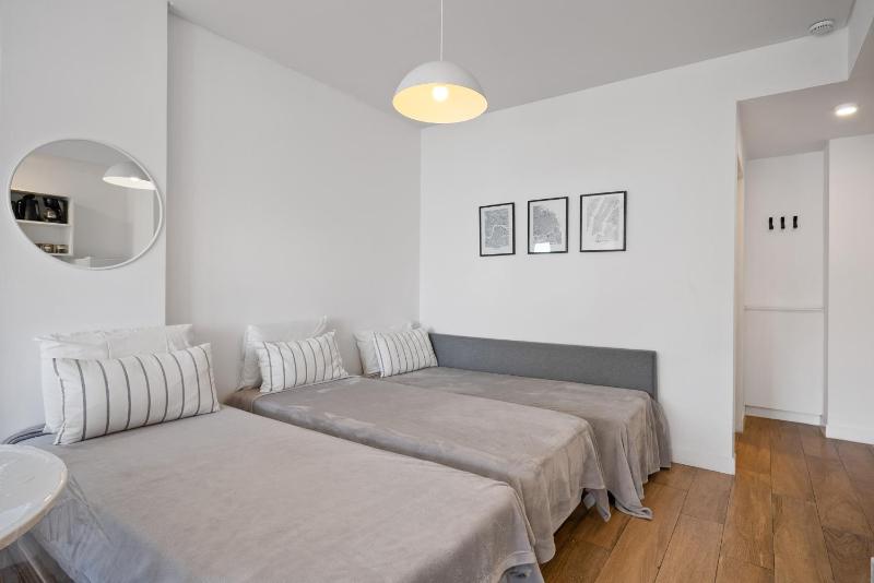 Deluxe Palermo Studio - image 14