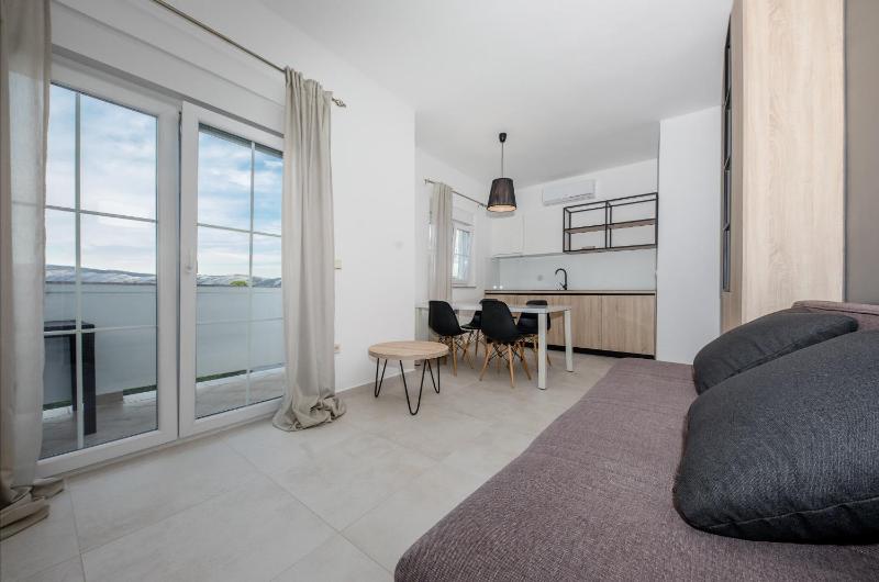 The Bellevue Lodge - image 6