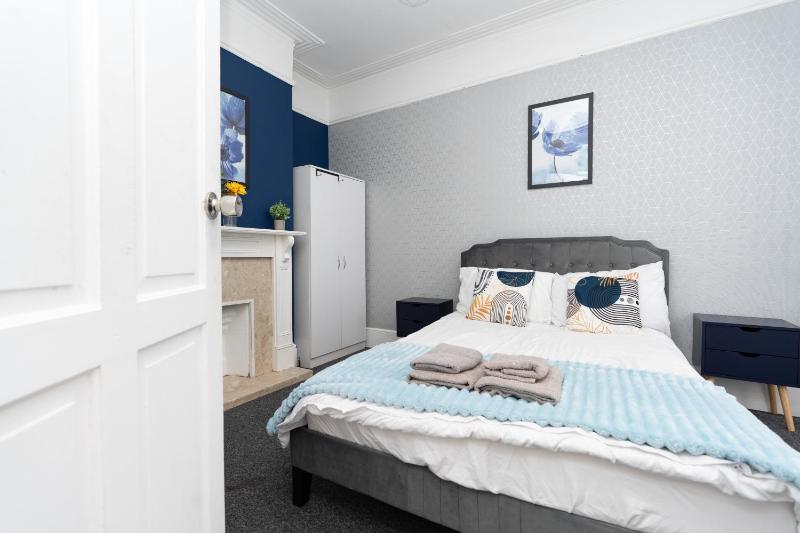 Open Mind Property - 9 Guests & Free Parking - image 26