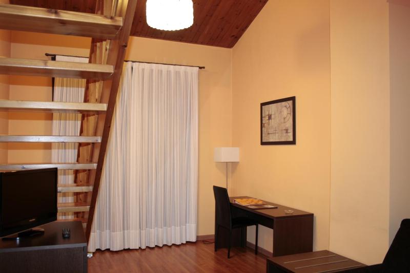 Duplex Room image 1