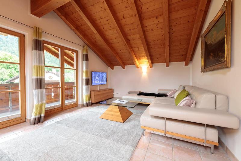 Kramer Lodge - image 24