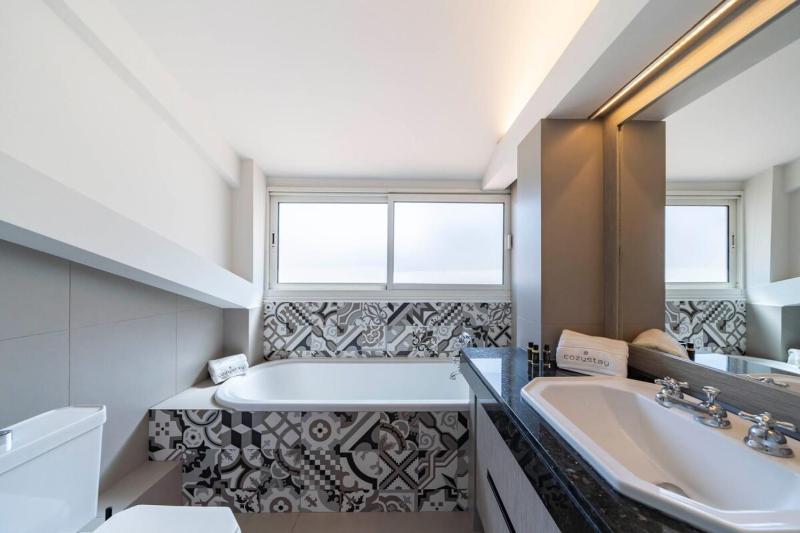 Magnificent duplex close to Carlton - image 4