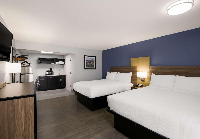 SureStay Plus by Best Western Pigeon Forge - image 28