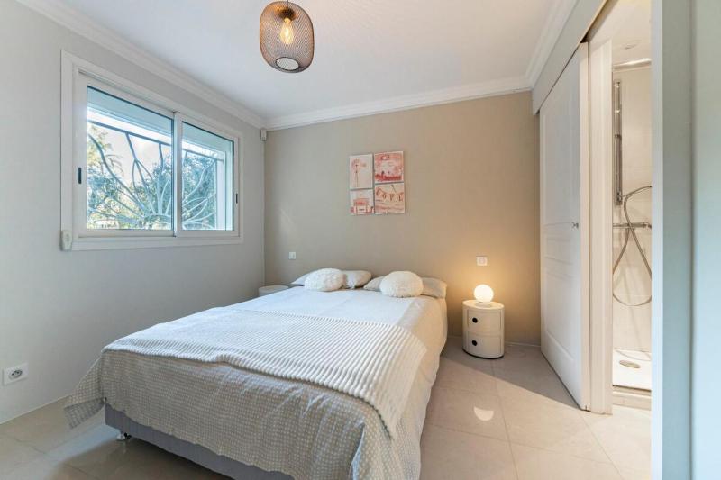 Brand new 3 bedrooms heart of Cannes - image 6