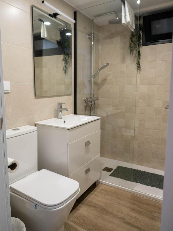Apartamento con vistas al mar - image 18