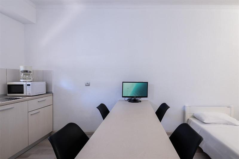 Terinikos Sunny Garden Hotel & Junior Suites - image 11