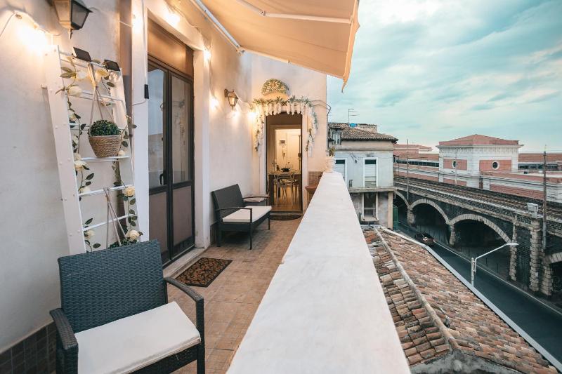 Eda Apartment Affaccio sul porto - image 12
