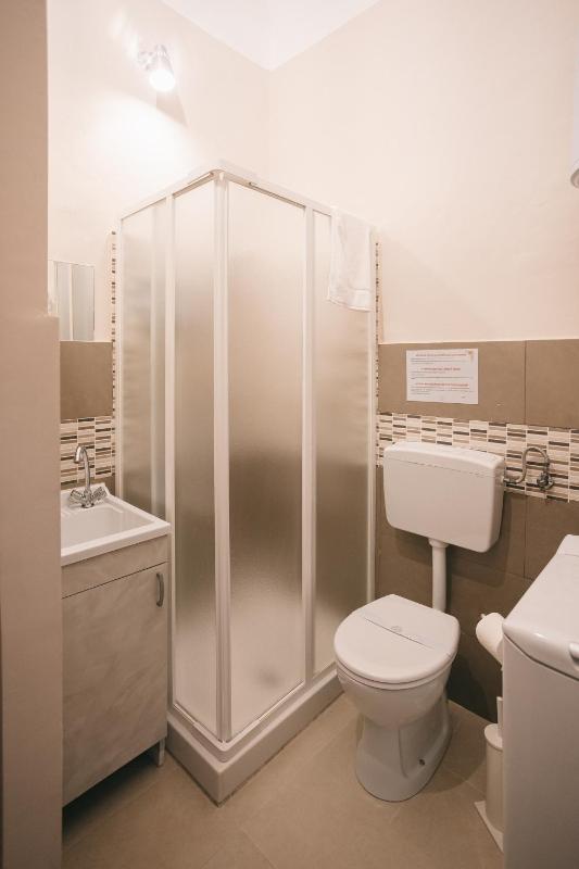 Eda Apartment Affaccio sul porto - image 19