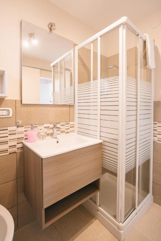 Eda Apartment Affaccio sul porto - image 22