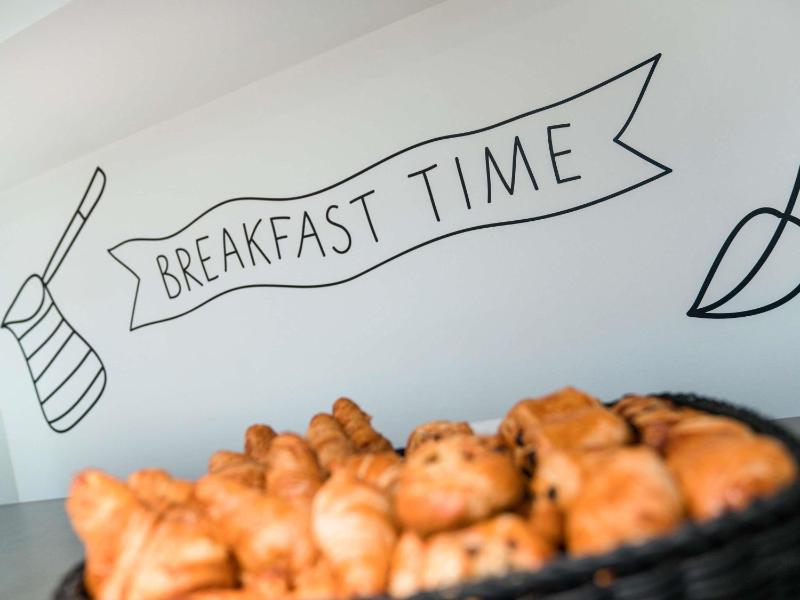 ibis Styles Nantes Centre Gare - image 34