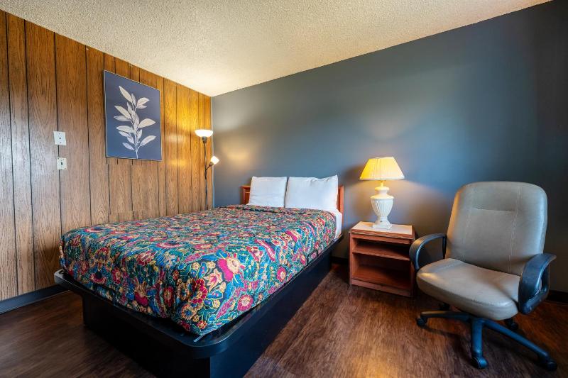 Best Value Inn by OYO Portland OR South East - image 10