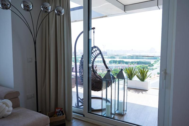 Yas Island Mayan | Beach Access | Large 1BDR | Large Terrace - image 9