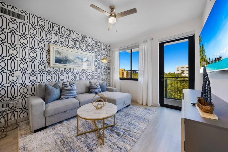 Prestige Living in DTWN 3 Min From Las Olas - image 26