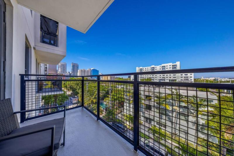 Prestige Living in DTWN 3 Min From Las Olas - image 15