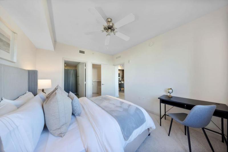 Prestige Living in DTWN 3 Min From Las Olas - image 27