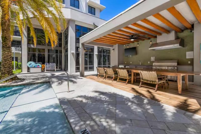 Prestige Living in DTWN 3 Min From Las Olas - image 33