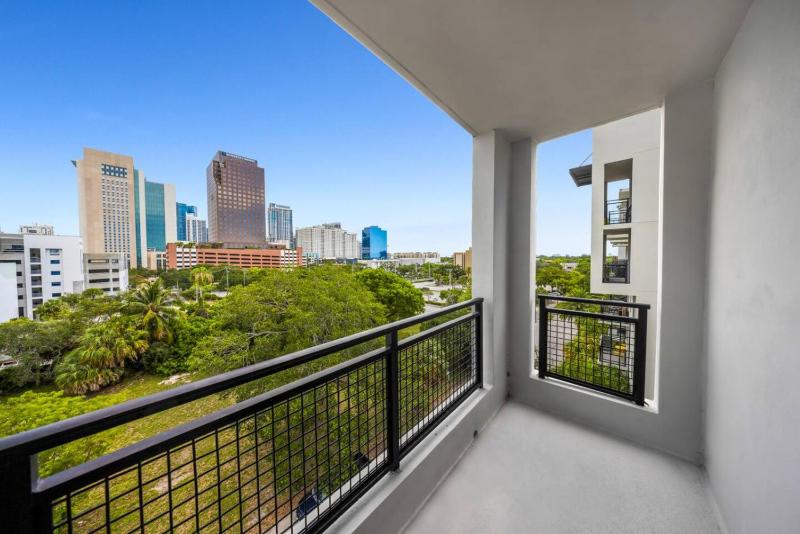 Isla Blue in DTWN 3 Min From Las Olas - image 39