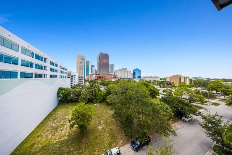 Isla Blue in DTWN 3 Min From Las Olas - image 4