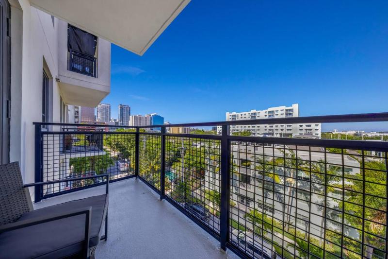Serene Bleu in DTWN 3 Min From Las Olas - image 47