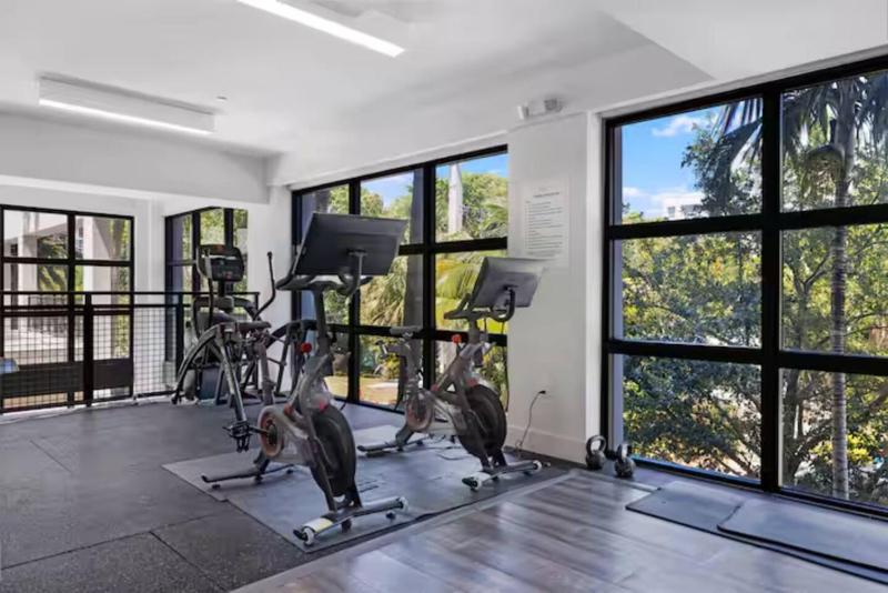 Serene Bleu in DTWN 3 Min From Las Olas - image 25