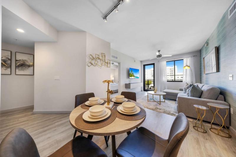Modern Palmera in DTWN 3 Min From Las Olas - image 33
