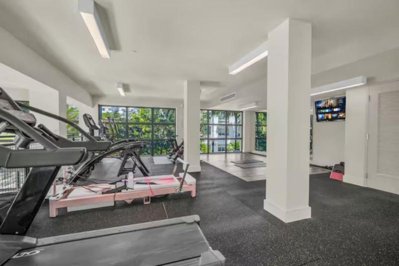 Modern Palmera in DTWN 3 Min From Las Olas - image 22
