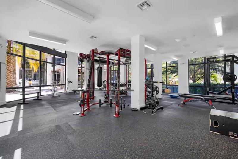 Modern Palmera in DTWN 3 Min From Las Olas - image 41