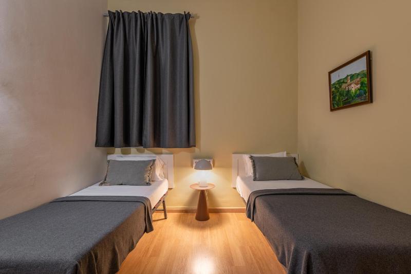 Stay U-nique Apartment Maurici Serrahima - image 6