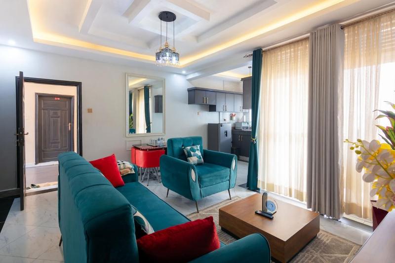 Revamp Homes Near Metroplex Nalya - image 1
