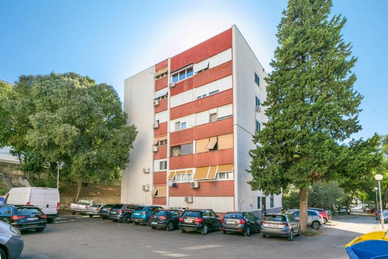 Apartments with WiFi Split - 24912 - image 11