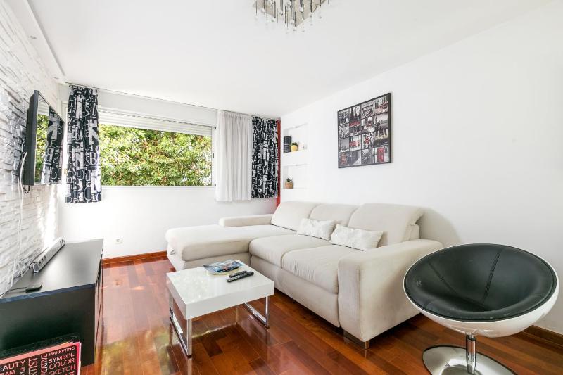 Apartments with WiFi Split - 24912 - image 9