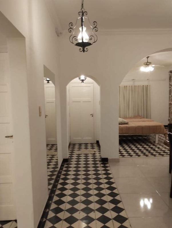 Casa Alojamiento con jardín y cochera - image 11