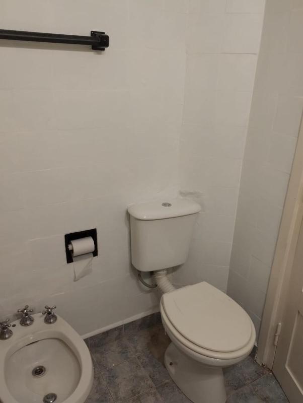 Casa Alojamiento con jardín y cochera - image 12