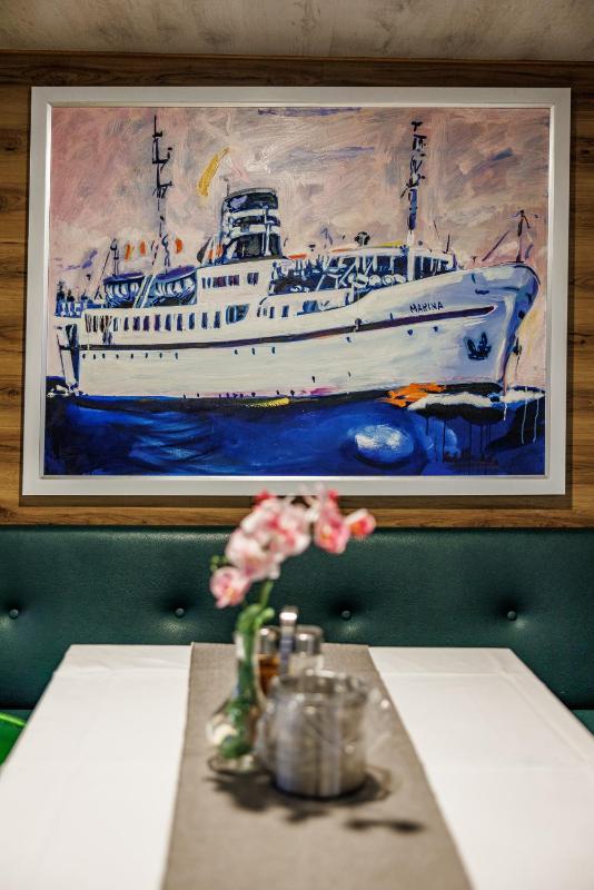 Botel Marina - image 12
