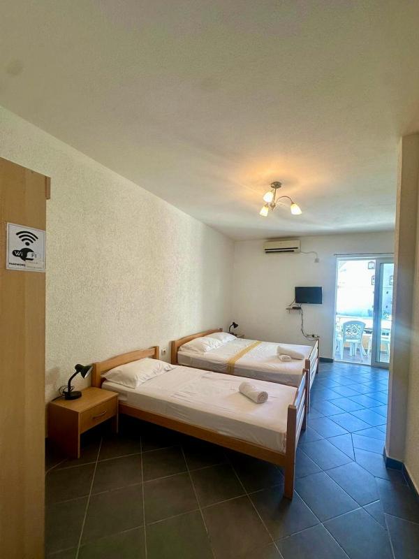 Antoni Apartments - image 6