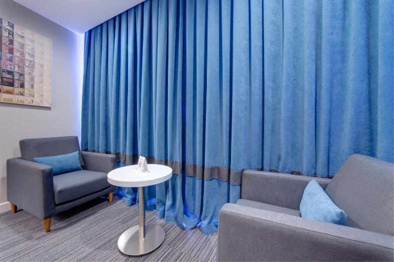 Standard Room image 4