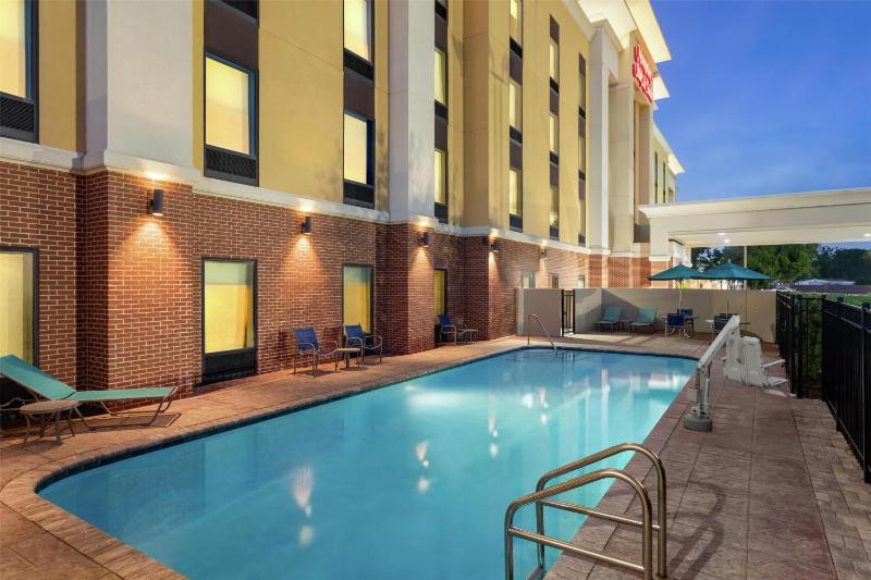 Hampton Inn and Suites by Hilton Tampa Busch Gardens Area - image 30